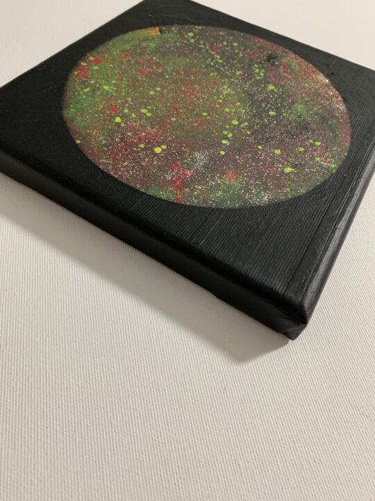 PLANET GREEN