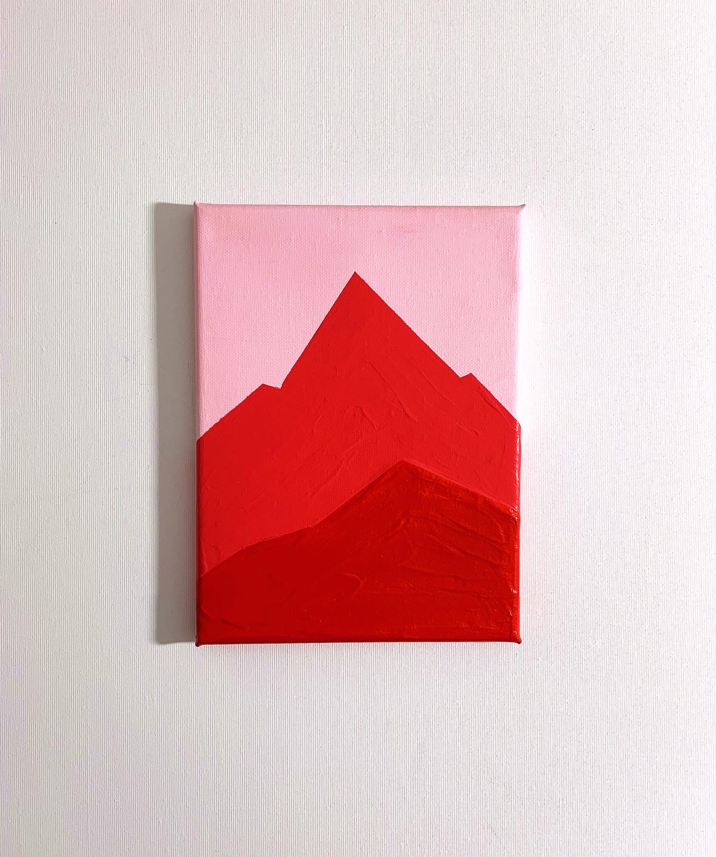 MOUNTAINS RED