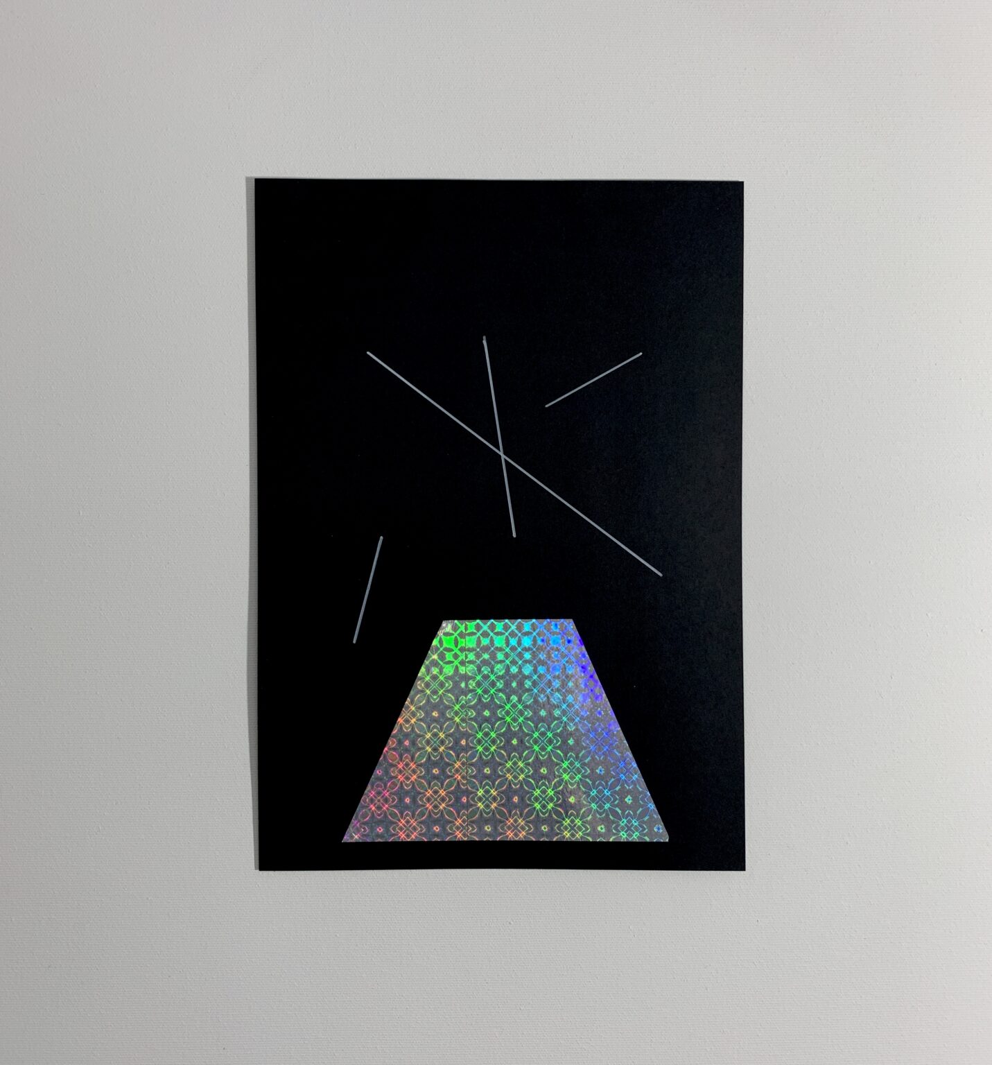 BLACK SILVER PAPER SATELITE